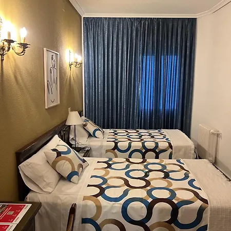 Sonsoles Madrid-centro Гостевой дом