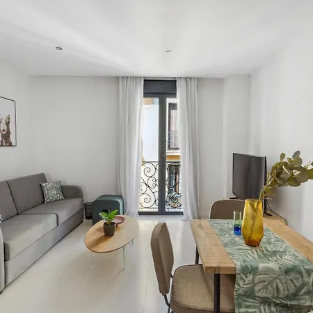 Limehome Calle De La Paloma * Madrid