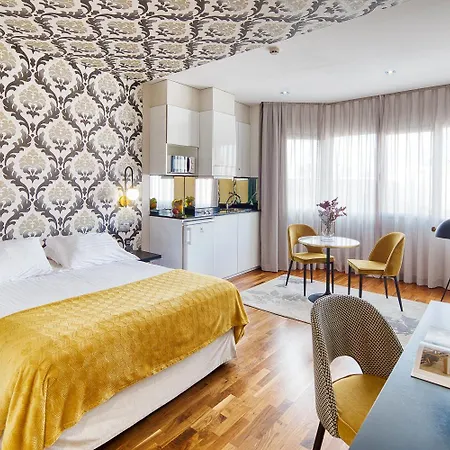 Apartosuites Jardines De Sabatini Aparthotel 3*