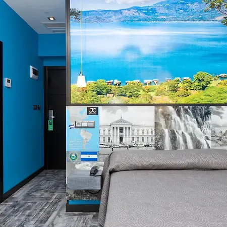 Jc Rio Guest house Madrid