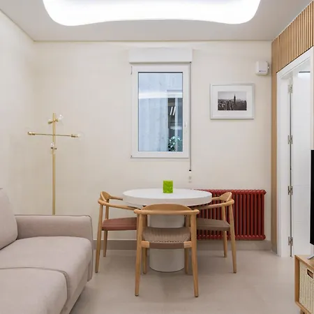 Exclusivo En El Retiro Metro Ibiza Alquiler Temporal Apartmán *