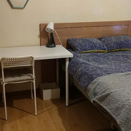 Amplia En Buena Ubicacion Maison d'hôtes Madrid