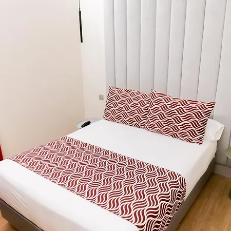 Hostal Juliette-gran Via