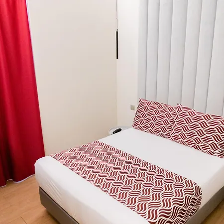 Juliette-gran Via Hostal