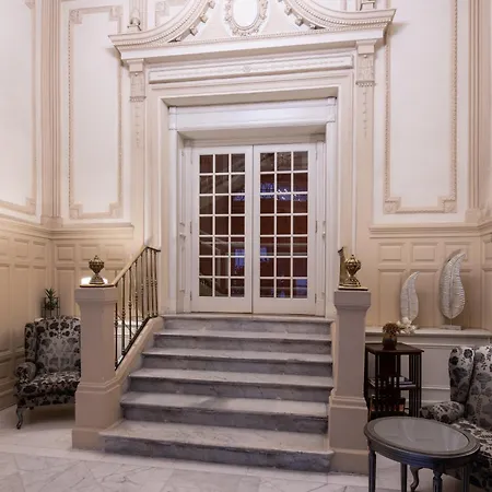 Catalonia Las Cortes 4*