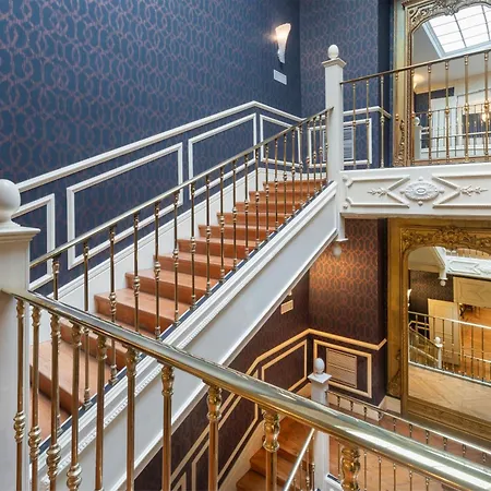 Catalonia Las Cortes Hotell Madrid