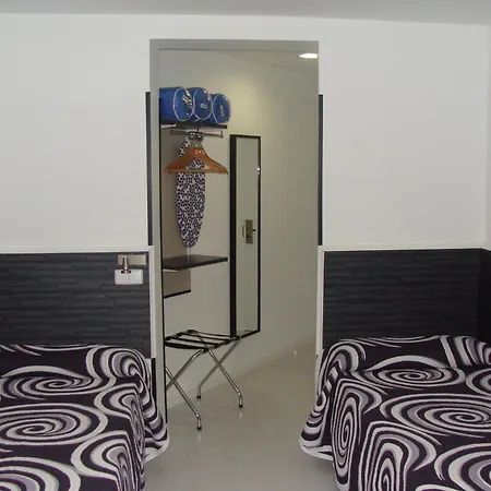 Guest house Jq 1 2*