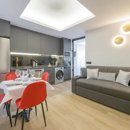 Апартаменты Gran Via Capitals By Monaro***** Мадрид