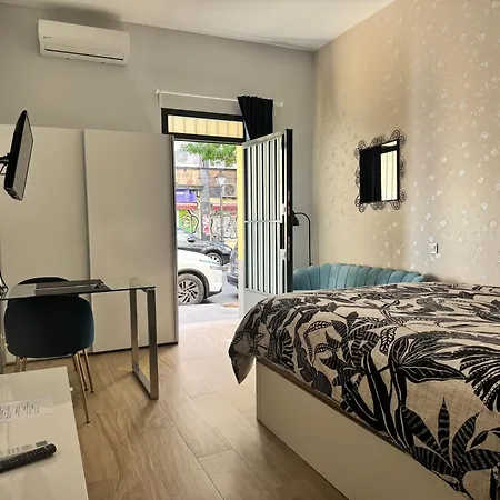 Apartment En Embajadores *