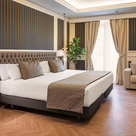 Catalonia Las Cortes Hotell 4*