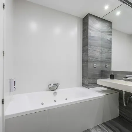 Luxury In Puerta Del Sol Lejlighed