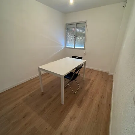 Pensión Basic Madrona Madrid