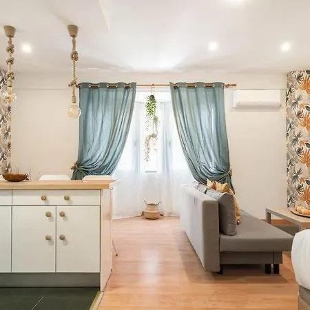 Exterior Flat In The Golden Mile In - 3 * Madrid
