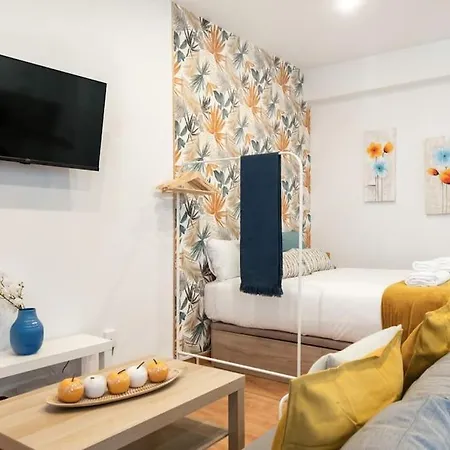 Exterior Flat In The Golden Mile In - 3 *