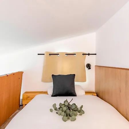 Villaverde - Acogedores, Ac * Madrid