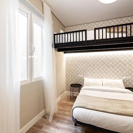 Apartment Spacious 3 Bedroom In Centro