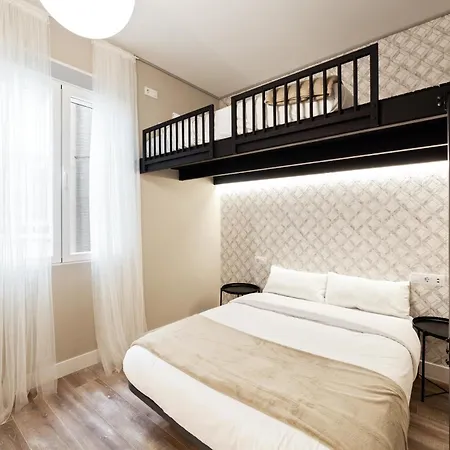 Spacious 3 Bedroom In Centro Apartment Madrid