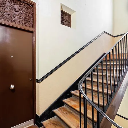 Apartment Spacious 3 Bedroom In Centro Madrid