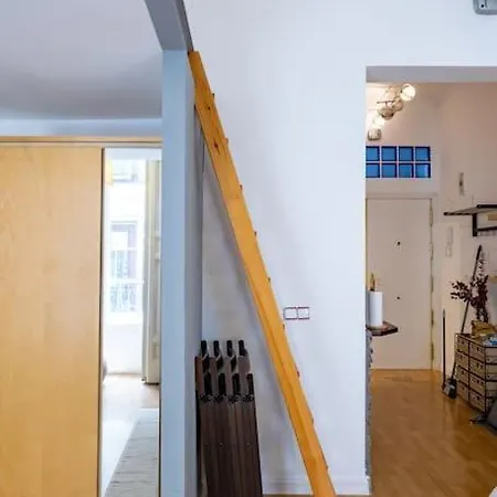 Beautiful In Malasana For 3 Pax - Ferrer Apartment Madrid