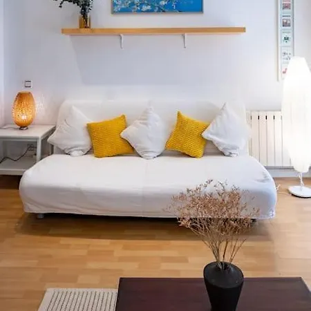 Beautiful In Malasana For 3 Pax - Ferrer Madrid