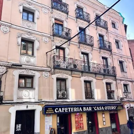 Stunning In Plaza Mayor *