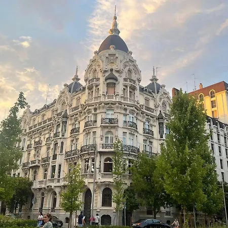 Charm -city Center- Calle Zurita Apartment *