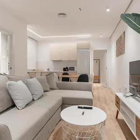 Modern Stylish-3bedrooms 1bathroom-chamberi