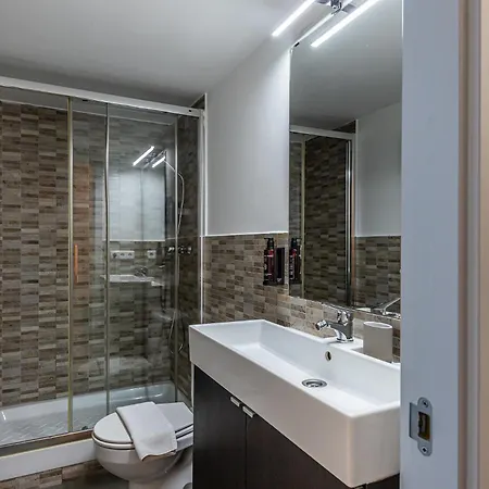 Queens Plaza Mayor Iii - Alquiler Corta Duracion Apartment Madrid