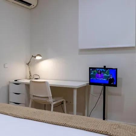Alberto Aguilera Apartment *