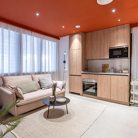 Apartamento Estudios Arturo Soria By Rent Me Madri