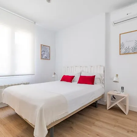 Caterina Cuzco Apartment Madrid