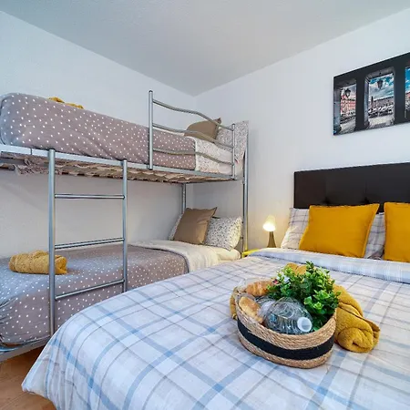 P Casacafe Calle Carlos Dubois 3 Aparthotel Madrid