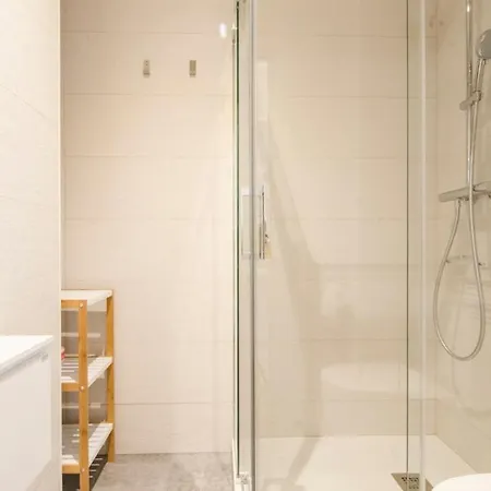 Apartment Modern And Cozy- 2 Bedrooms 2 Bathrooms- San Eugenio- Mintystay