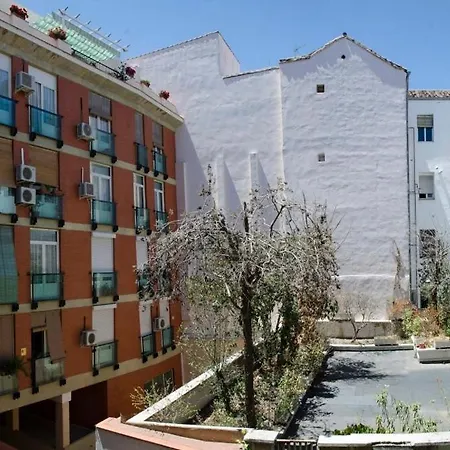 Modern And Cozy- 2 Bedrooms 2 Bathrooms- San Eugenio- Mintystay Madrid