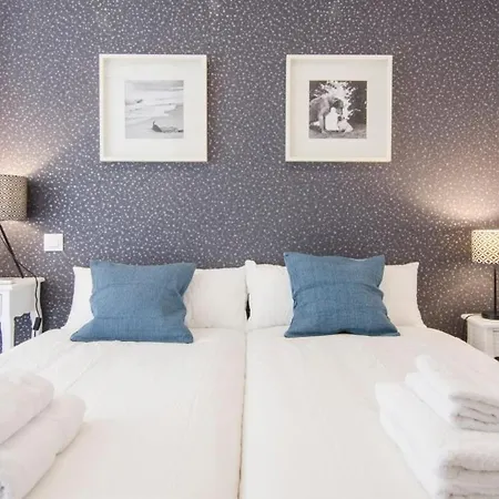 Modern And Cozy- 2 Bedrooms 2 Bathrooms- San Eugenio- Mintystay Apartment
