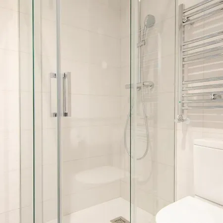 Apartment Modern And Cozy- 2 Bedrooms 2 Bathrooms- San Eugenio- Mintystay