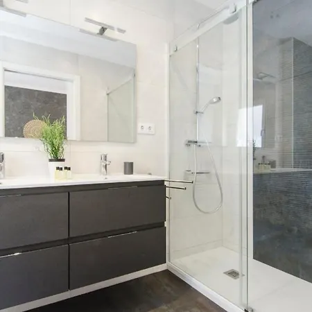 Modern And Cozy- 2 Bedrooms 2 Bathrooms- San Eugenio- Mintystay Apartment *