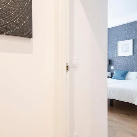 Modern And Cozy- 2 Bedrooms 2 Bathrooms- San Eugenio- Mintystay *