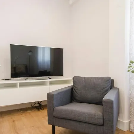 Modern And Cozy- 2 Bedrooms 2 Bathrooms- San Eugenio- Mintystay