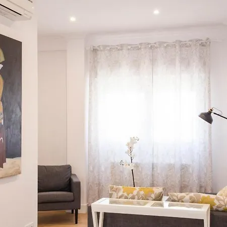 Apartment Modern And Cozy- 2 Bedrooms 2 Bathrooms- San Eugenio- Mintystay *