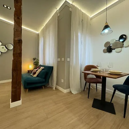 Plaza Mayor Cozy Private With Ac