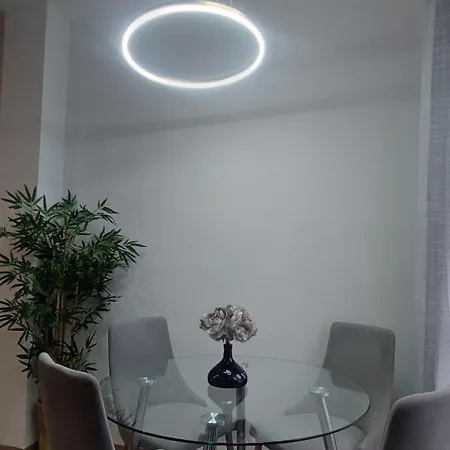 El Paseo A 169 - Junto A La Apartment Madrid