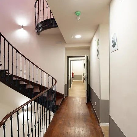 Hostel Adventure Madrid