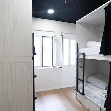 Adventure Hostel *