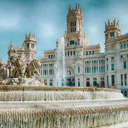 Napoles Hostel Madrid