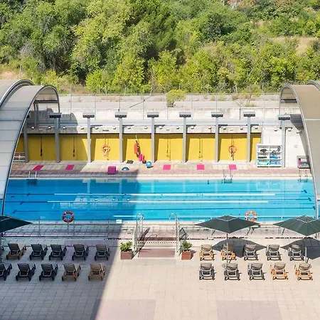 Appart hôtel Tryp Airport *