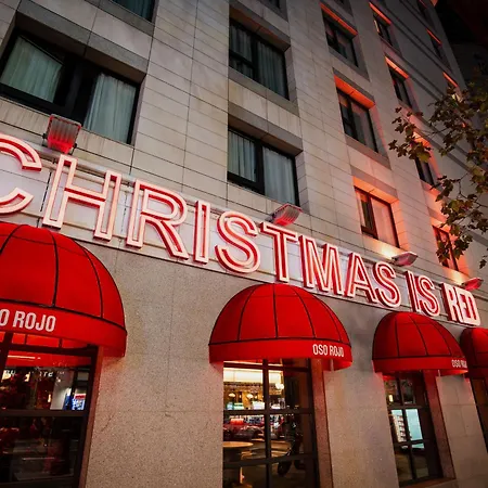 Radisson Red Otel 4*