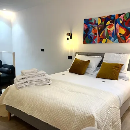 Apartamento Duplex Moderno Y Acogedor Junto A Atocha Madrid