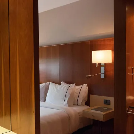 Ac Aitana By Marriott 4* Madrid