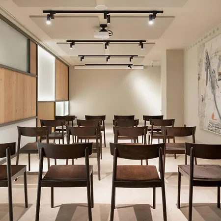 Ac Aitana By Marriott Madrid